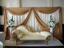 White Designer Wedding Sofa At Best
