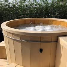 Home Roberts Hot Tubs