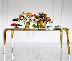 Designer Dining Table Glamor With A