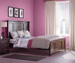 Electric Pink 8142 House Wall