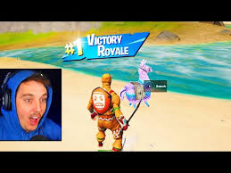 lazarbeam plays fortnite