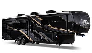 2025 Pinnacle Luxury Fifth Wheel