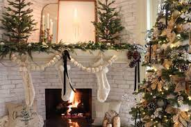 Gorgeous Festive Mantel Decor