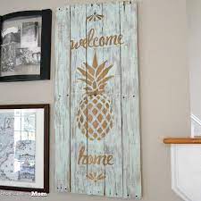 Pineapple Wooden Welcome Art
