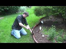 Landscaping Edging Using Curved Boards