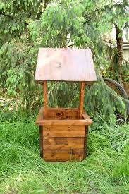 How To Build A Wishing Well Planter