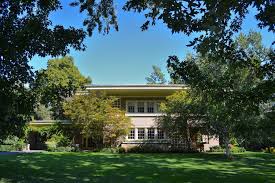 Frank Lloyd Wright Prairie Style House