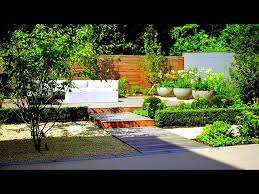 Backyard Garden Decorating Ideas