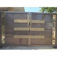 Decorative Paint Coated Iron Gate At Rs