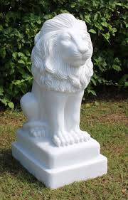 Classic Lion 71cm Marble Resin Garden