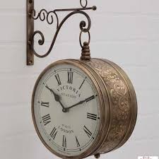 Wood Antique Hanging Wall Clock At Rs