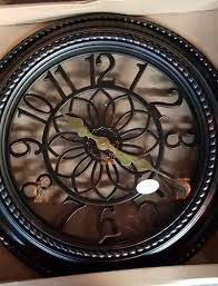 Quartz Finished Brown Wall Clock For