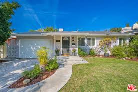 10757 Queensland St Los Angeles Ca