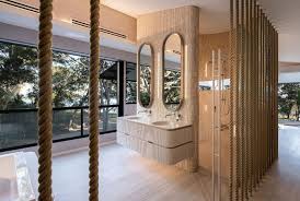 Casf A Breathtaking Treehouse Bathroom
