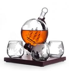 Globe Whisky Decanter Set 4 Glasses