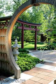 Garden Design Embraces Asian Serenity
