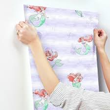 Di0955 Purple Disney The Little Mermaid Swim Wallpaper