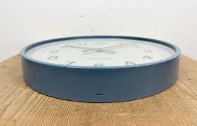 Industrial Italien Grey Wall Clock From