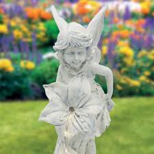 Gardenkraft 10969 Solar Light Up Fairy