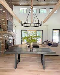 29 reasons to try exposed beam ceilings