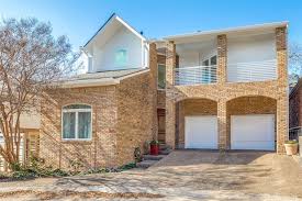 9109 Valley Chapel Lane Dallas Tx