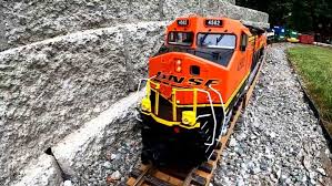 Seattle Model Railroader Shares Joys Of
