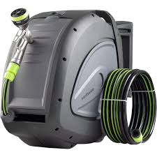 Garden Hose Reel With Spray Nozzle