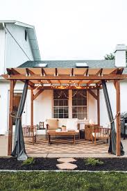 How To Build A Diy Pergola On Concrete