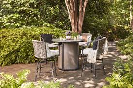 Fire Dining Set With Cream Cushions