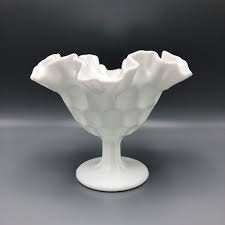 Vintage Fenton Thumbprint Ruffled White