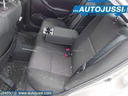 Back Seat Toyota Avensis 2007