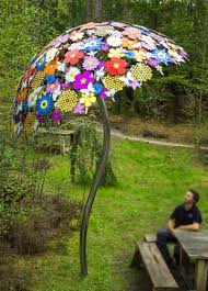 How To Use Metal Flower Sculptures To