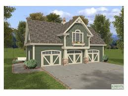 Carriage House With 3 Car Garage