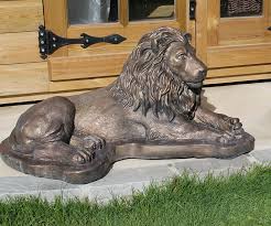 Single Small Laying Lion Stone Garden