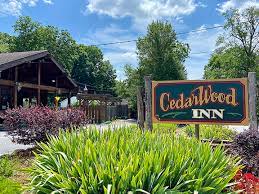 Cedarwood Inn Welcome To