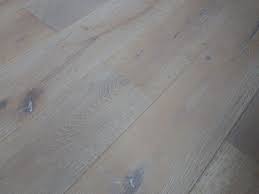 What Is Laminate Floor Repair Putty Mix