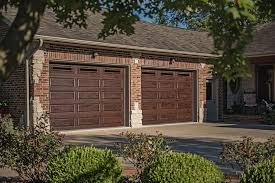 Accent Woodtones Garage Door