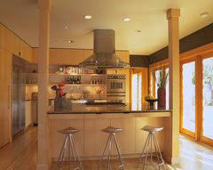 design kitchen island with support beam