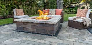 Outdoor Kitchen With Fire Pit Unilock