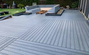 Selecting The Best Composite Deck Color