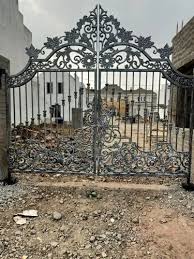 Antique Mild Steel Iron Main Gate For