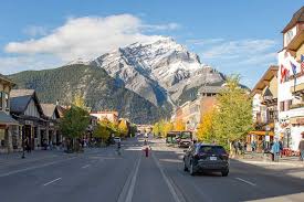 40 Epic Things To Do In Banff In Summer