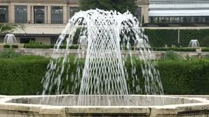 A Water Fountain With Beautiful Pattern