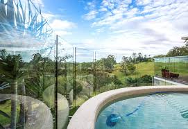 Glassview Pool Fencing Barade