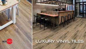 Interlocking Vinyl Plank Flooring