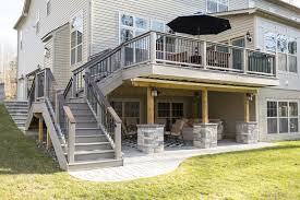 Deck Services In Glenn Riddle