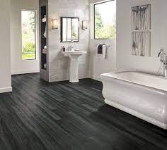 29 Vinyl Flooring Ideas With Pros And