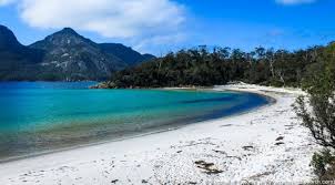 Wineglass Bay Lookout 3km Freycinet