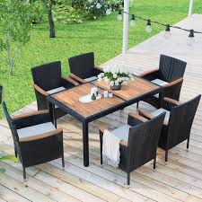Brown Wicker Outdoor Dining Sets