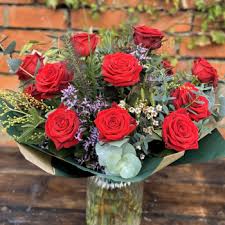 Send Valentines Flowers In Darlington